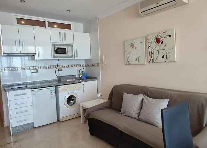 Apartment Turisstiko La Roca Chica 2 Torremolinos