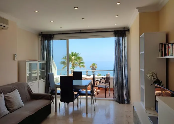 Turisstiko La Roca Chica 2 Apartment Torremolinos