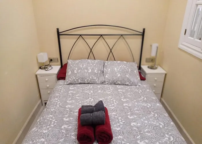 Turisstiko La Roca Chica 2 * Τορρεμολίνος